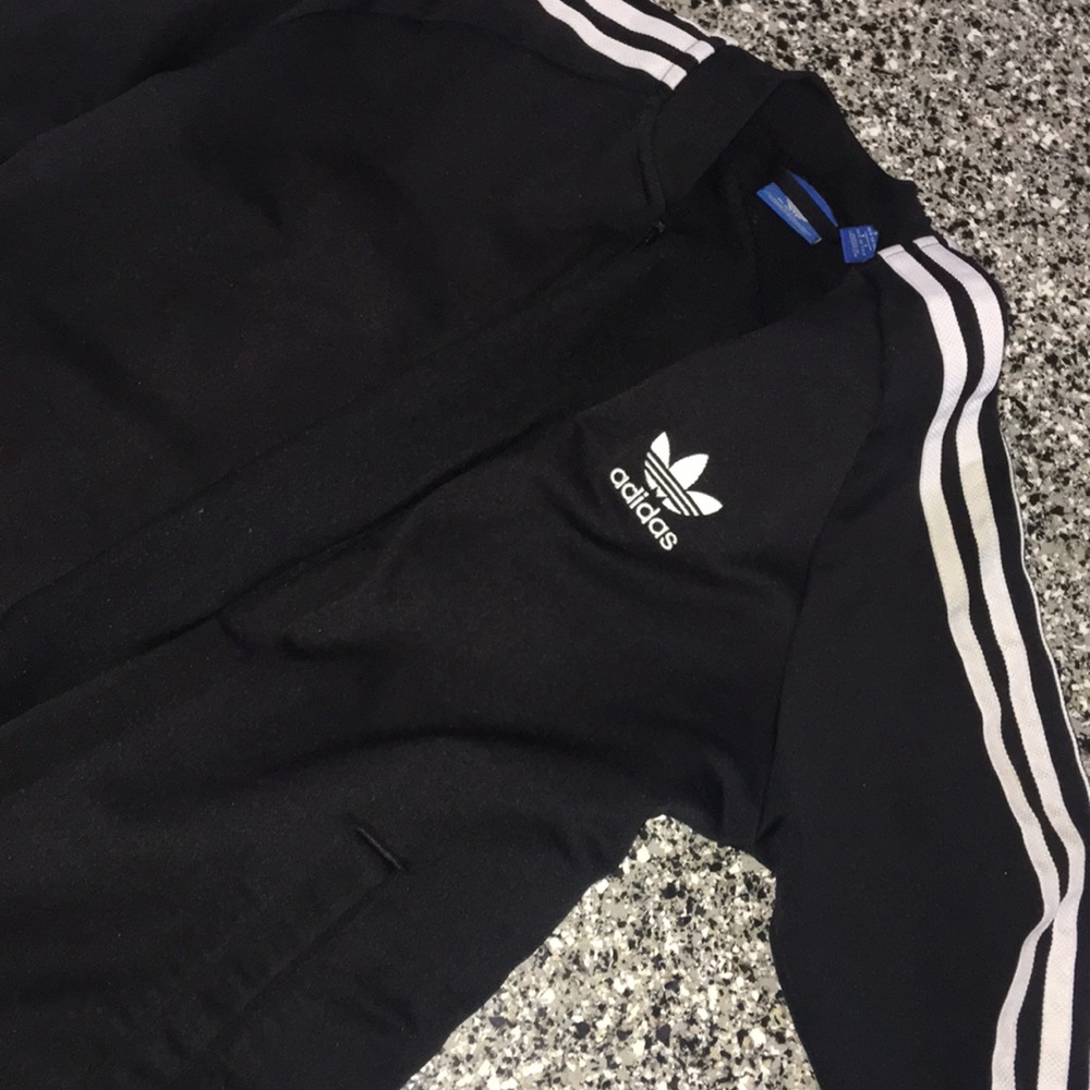 ADIDAS  ||  jacket ✨